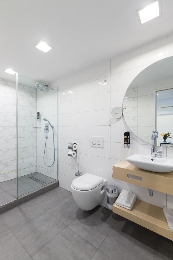Bayer's 3* München